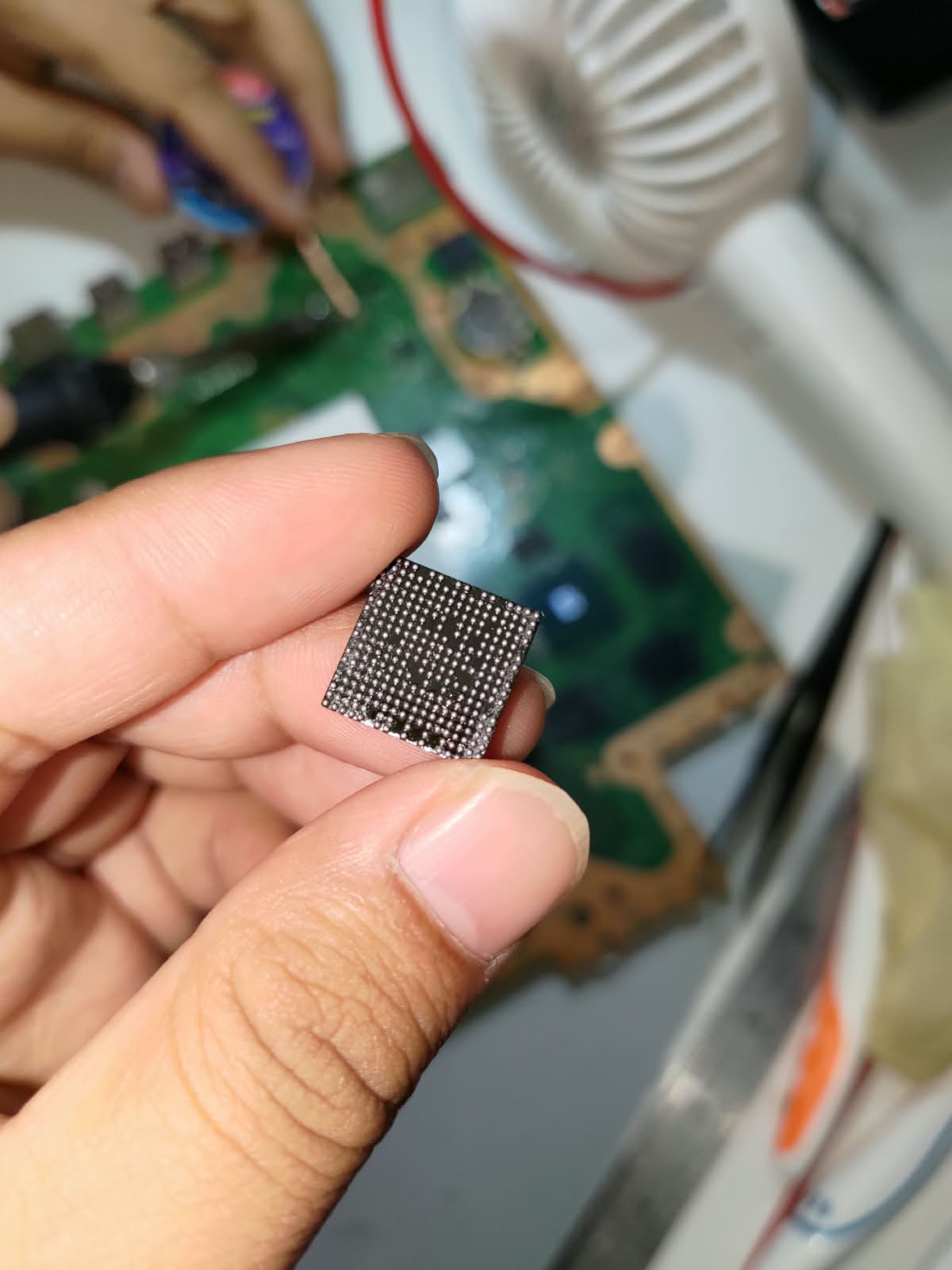 PS5 southbridge chip after a completed reball